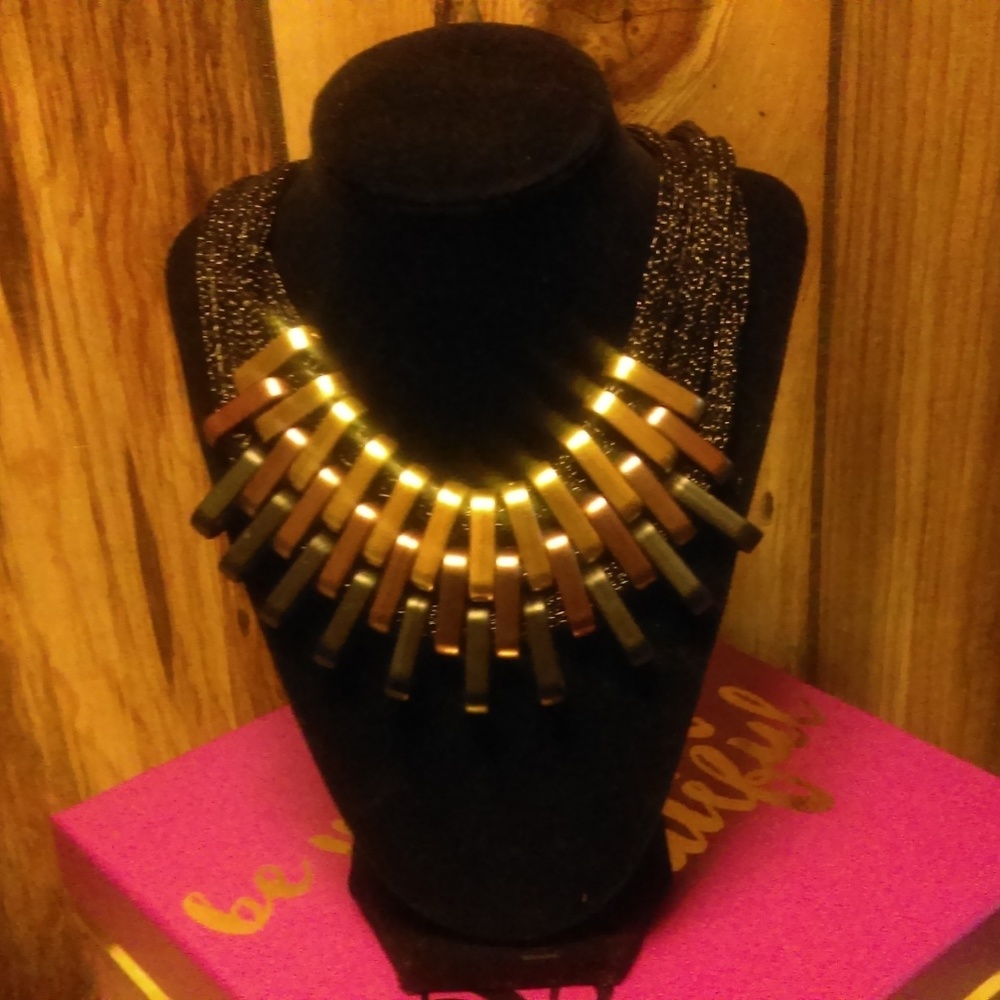 Woman Necklace.